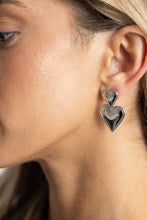 Load image into Gallery viewer, Brynn Heart Earring
