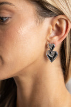 Load image into Gallery viewer, Brynn Heart Earring
