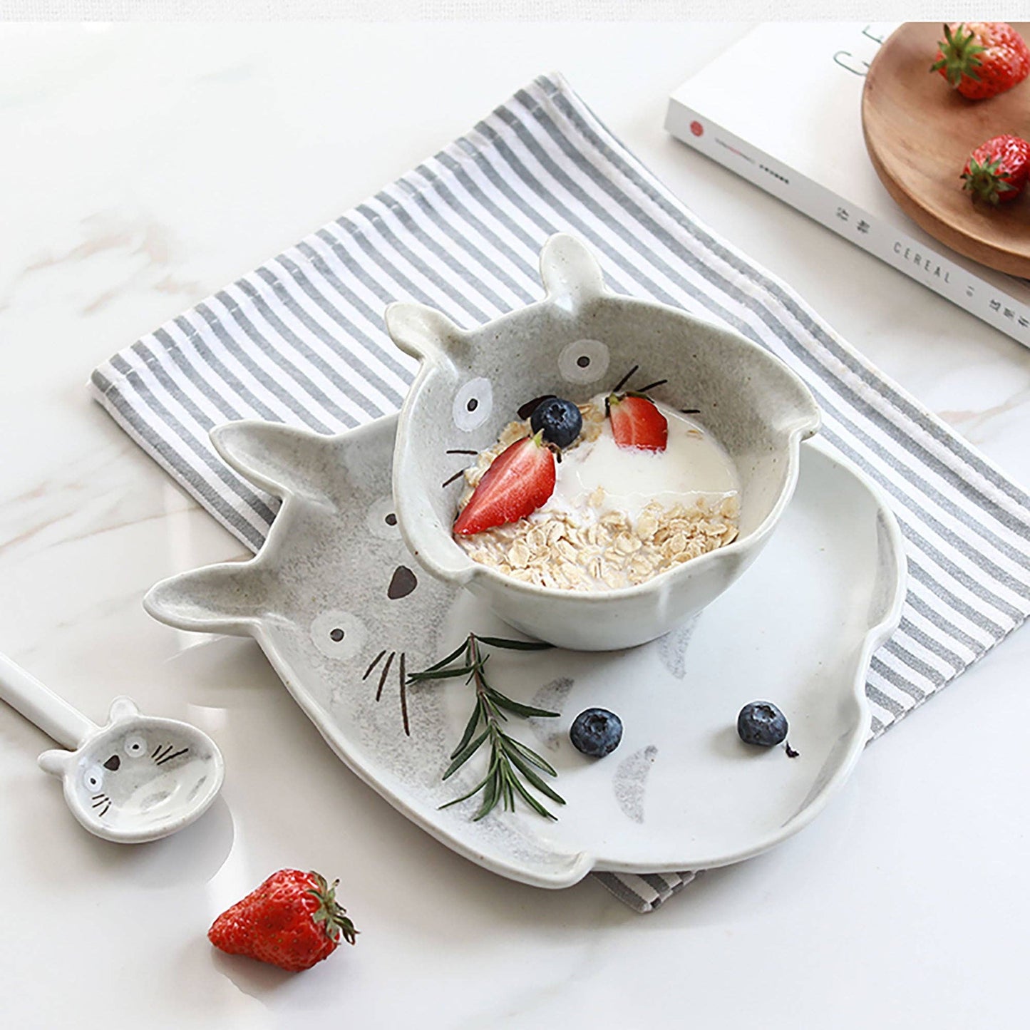 Japanese-style cute tableware