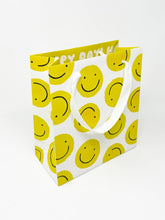 Load image into Gallery viewer, Smiley Gift Bag
