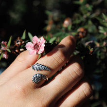 Load image into Gallery viewer, Sterling Silver Adjustable Fern Ring
