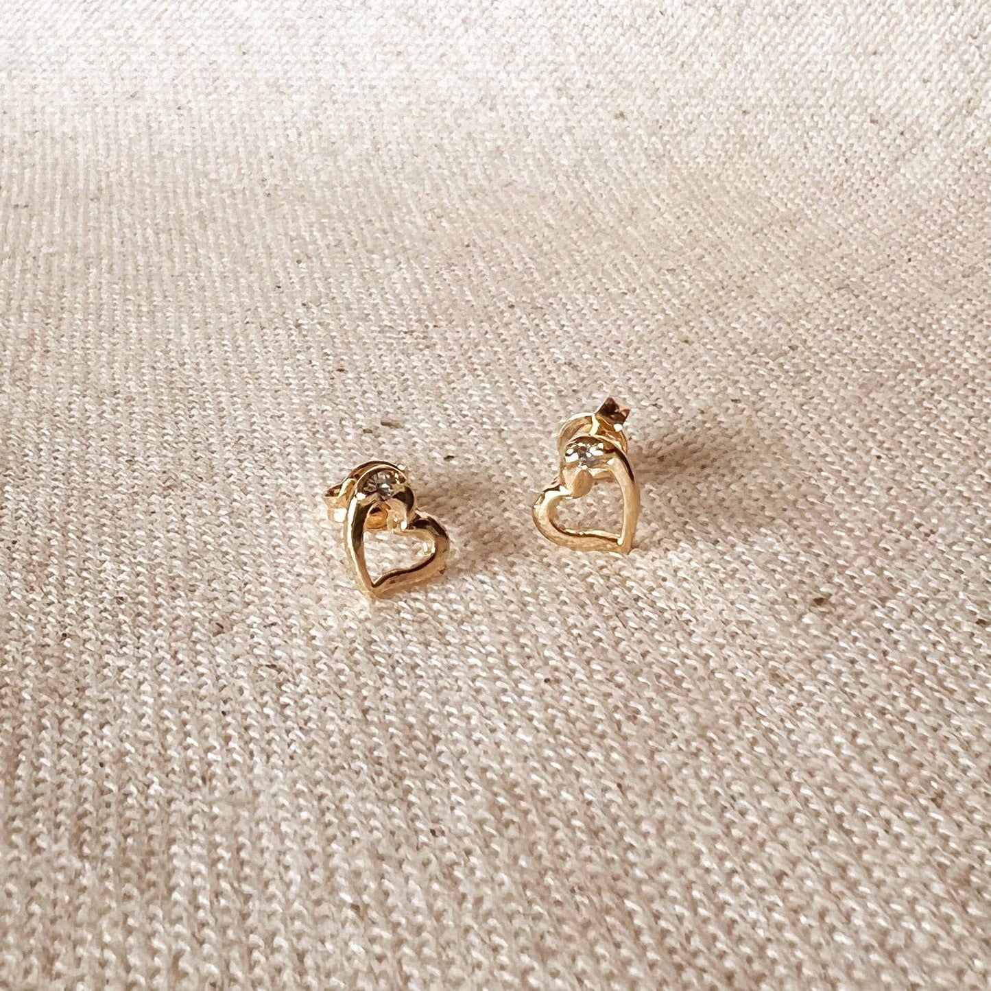18k Gold Filled Dainty Heart Studs Earrings