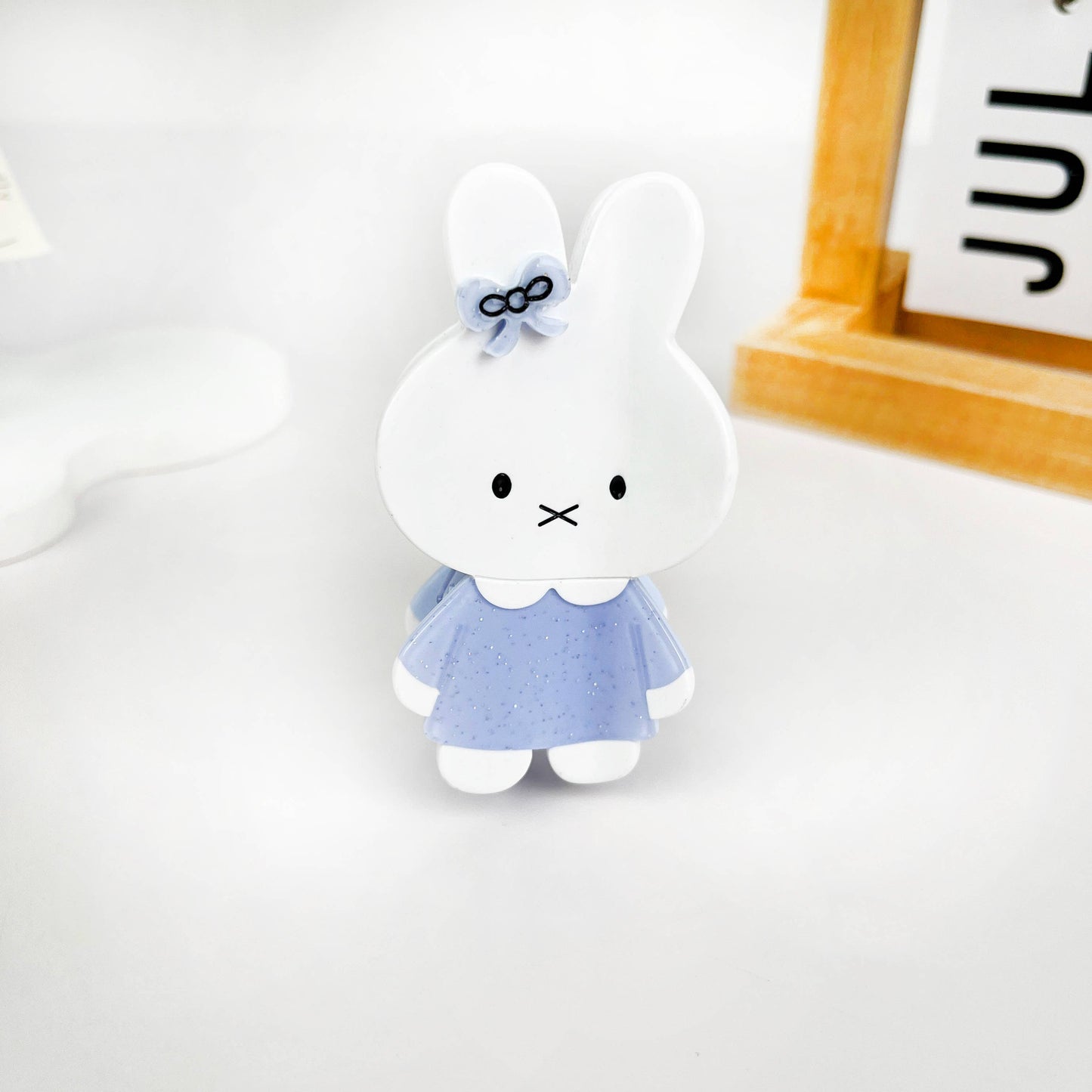 Cartoon cute acetate bunny hair claw clip