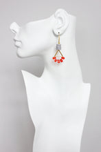 Load image into Gallery viewer, GNDE61 gray and red earrings
