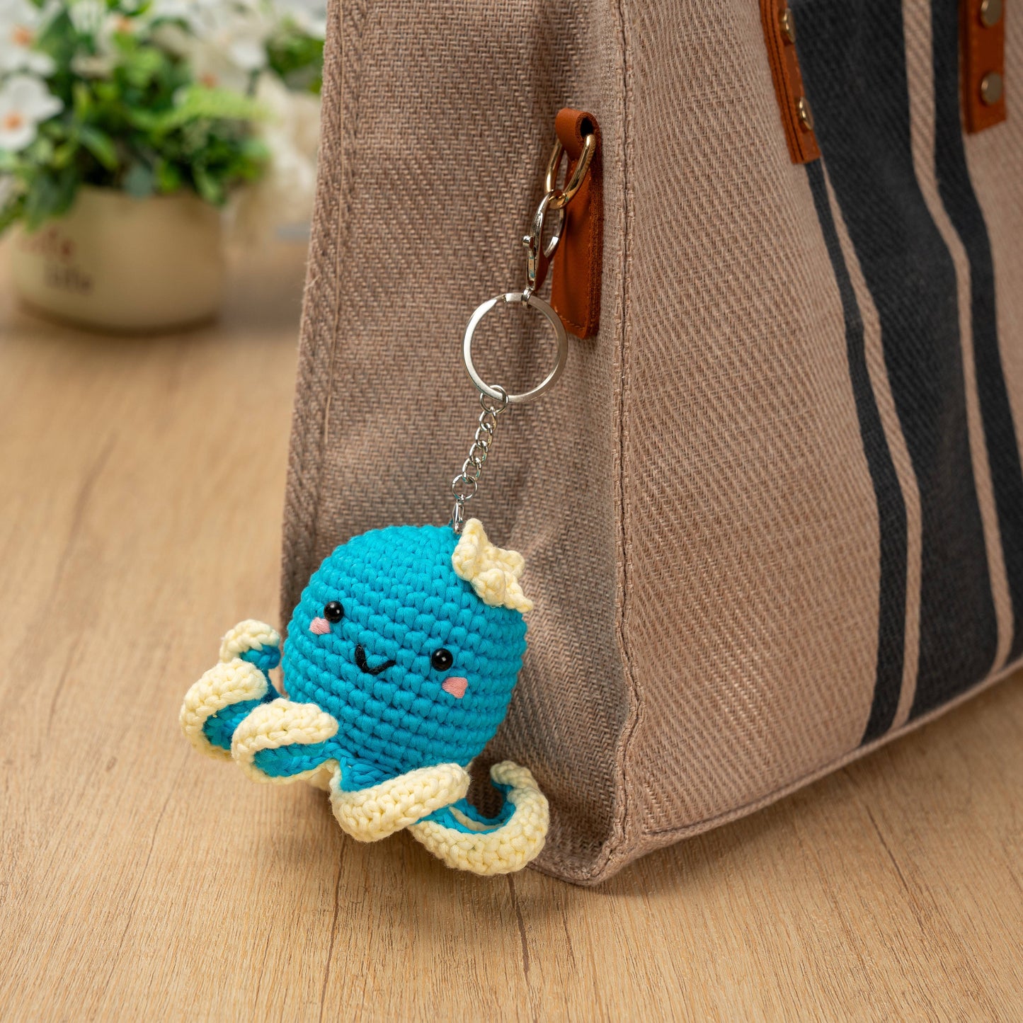 Craft Hero Threadies - Crochet Learning Kit - Ollie the Octopus