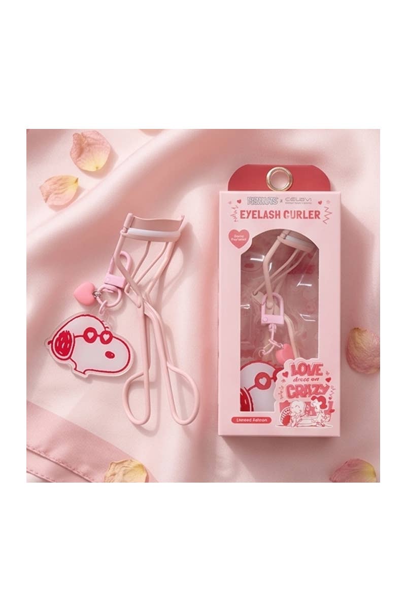 Peanuts Eyelash Curler & Snoopy Keychain