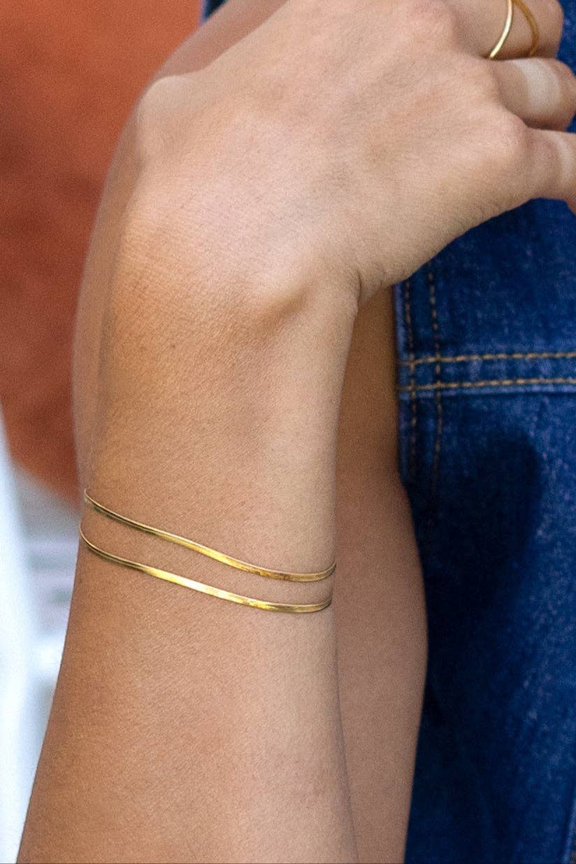 Walk the Line Bracelet - 18K Gold Plated