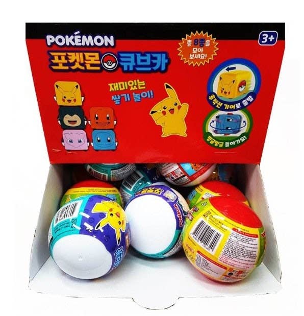 Pokemon Cube Pull-back Car Random Blind Capsule Toy