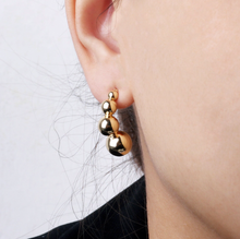 Load image into Gallery viewer, Baller Drop Earring Beaded Stainless steel
