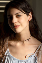 Load image into Gallery viewer, Bow Peep Choker / Necklace - Silver
