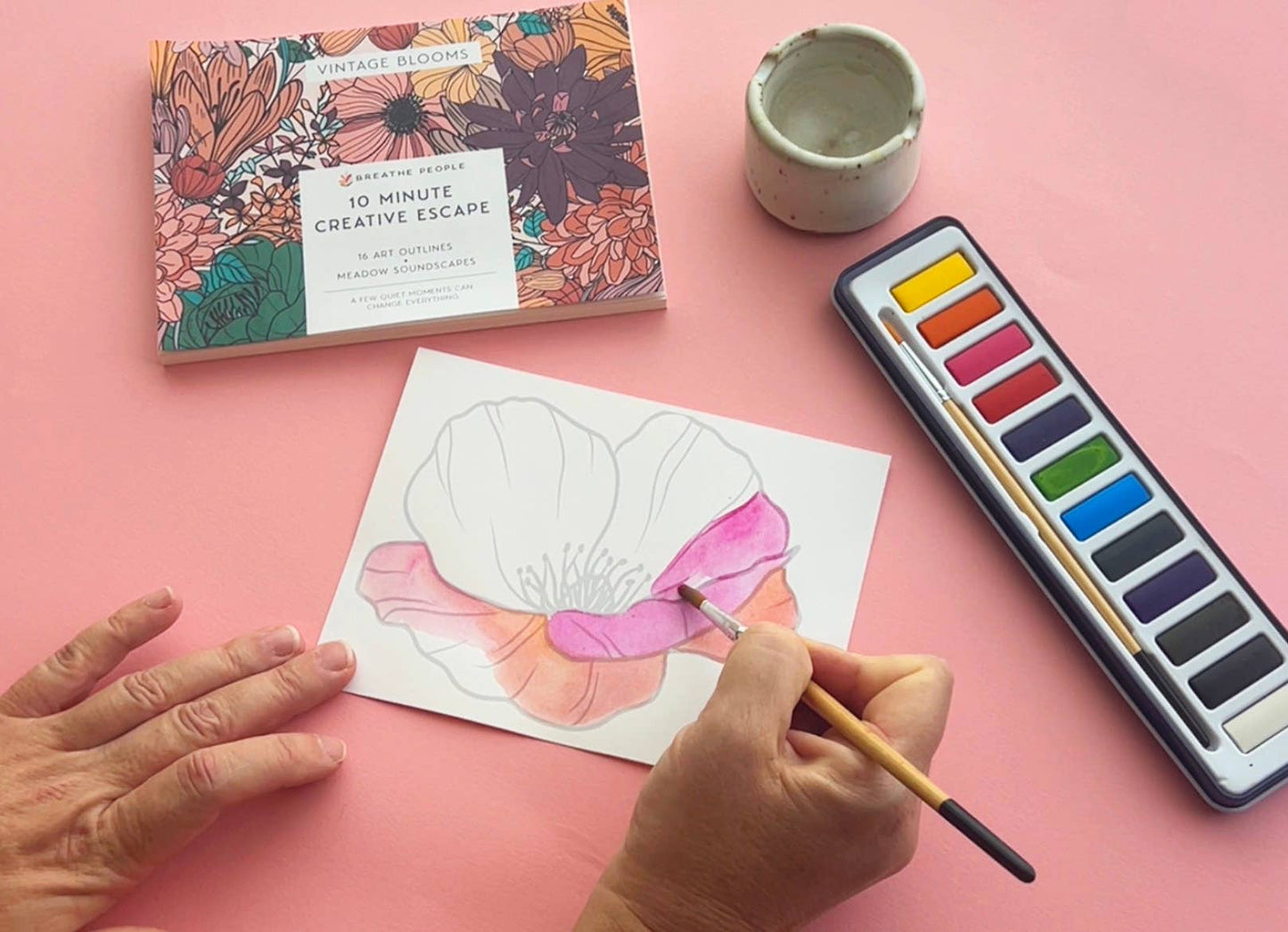 10 Minute Creative Escape Art Book - Vintage Bloom
