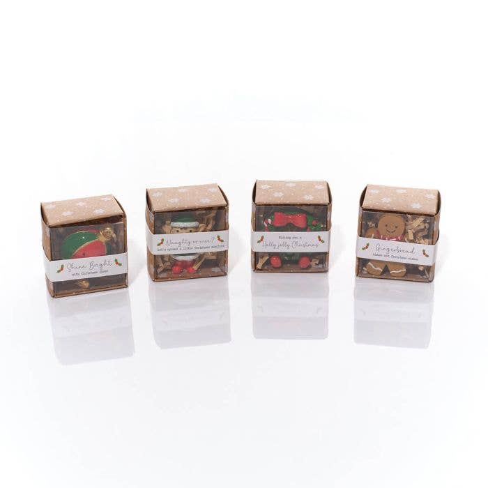 Christmas Tiny World Resin Wreath Keepsake With Gift Box **
