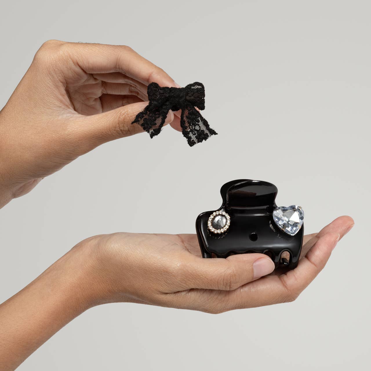 KitschPop Cloud Clip 7pc Set Vintage- Black