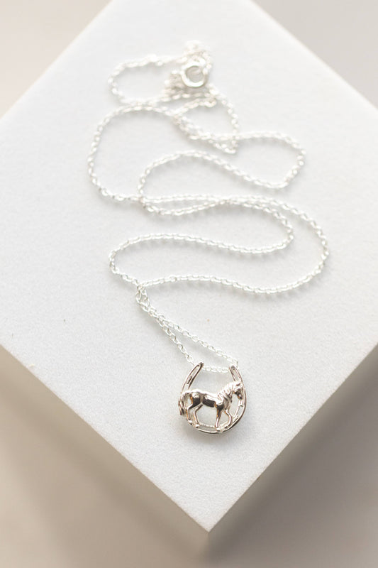 'The Barn' Necklace