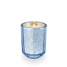 Load image into Gallery viewer, Citrus Crush Flourish Glass Candle
