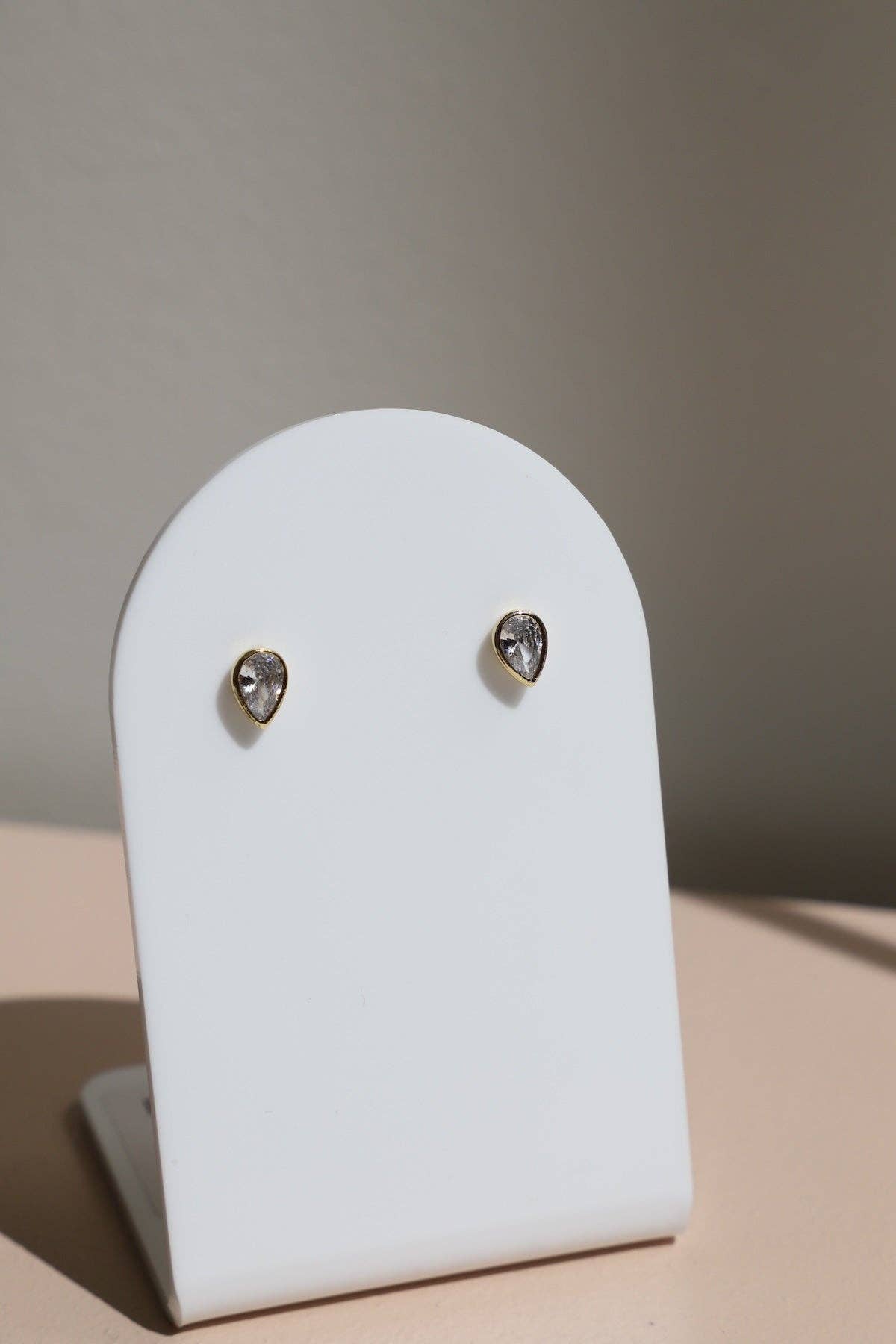 GOLDIE PEAR STUDS