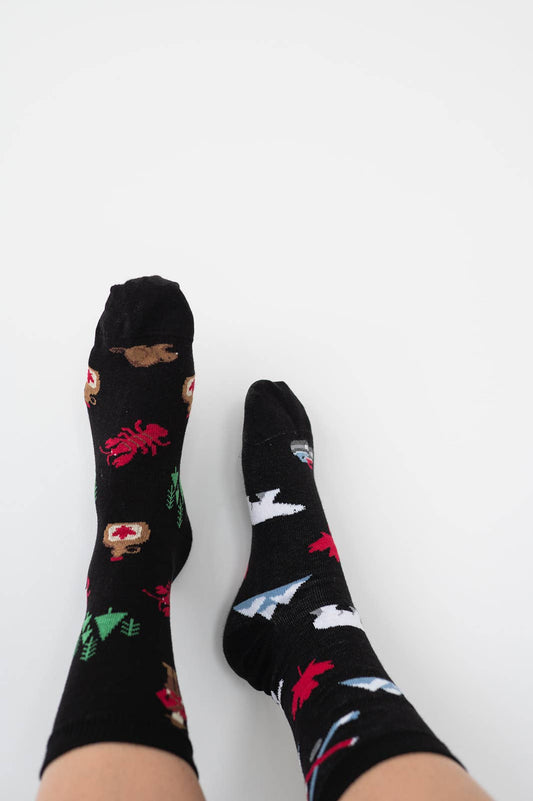 Women's Canada Icons Mismatched Crew Socks