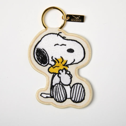 Magpie x Peanuts Key Charm Hug