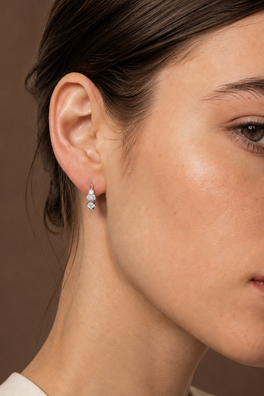 LUMI CZ CLUSTER EARRINGS- SILVER