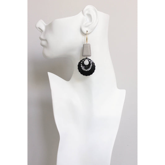 FERE98 Black and gray earrings