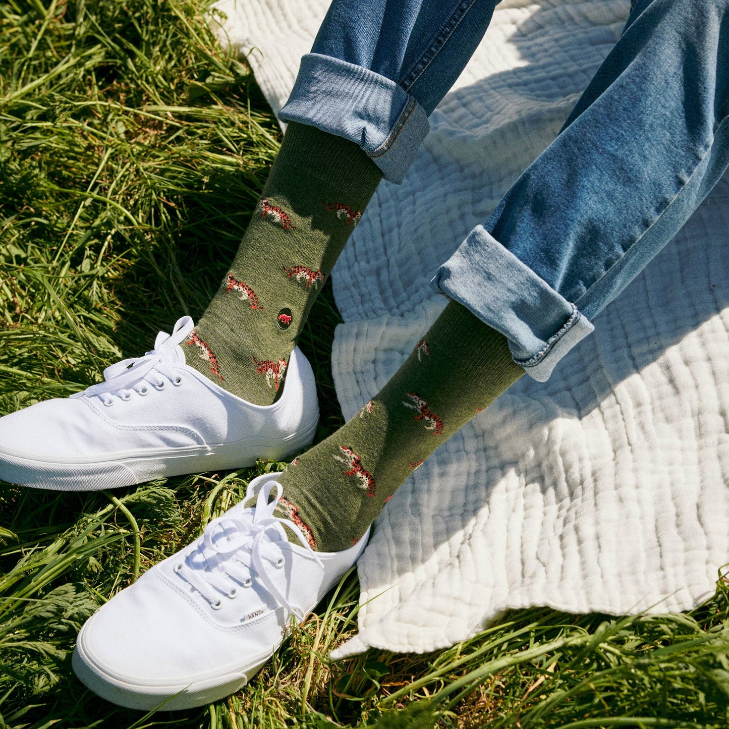 Socks that Protect Tigers (Green Tigers)