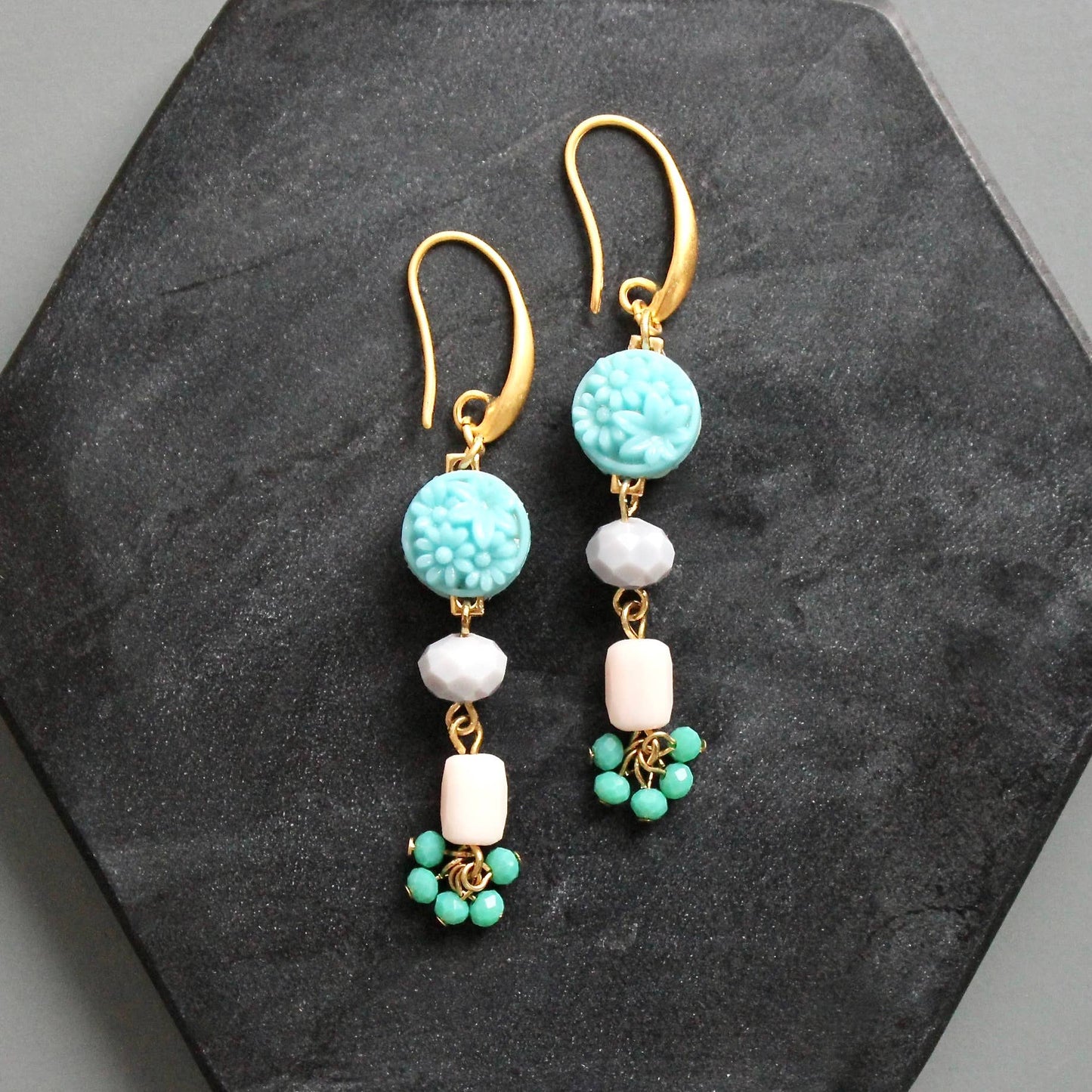 KYLE30 vintage turquoise glass earrings