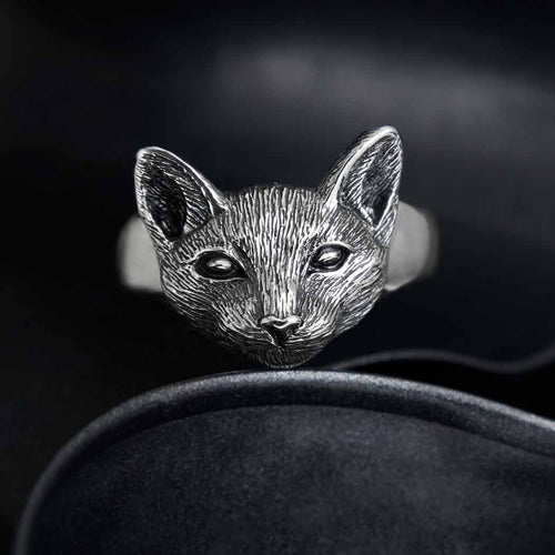 Sterling Silver Detailed Cat Face Ring - Front & Company: Gift Store