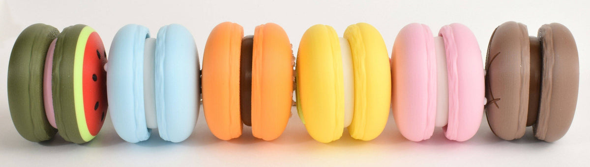 Mystery Macaron Clicker