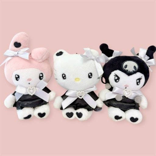 New Limited- Sanrio Black Heart Ribbon Plush Keyring