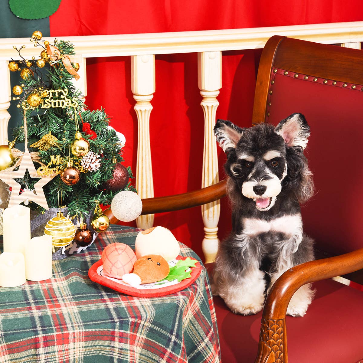 HugSmart Pet - Happy Woofmas | Christmas Dinner