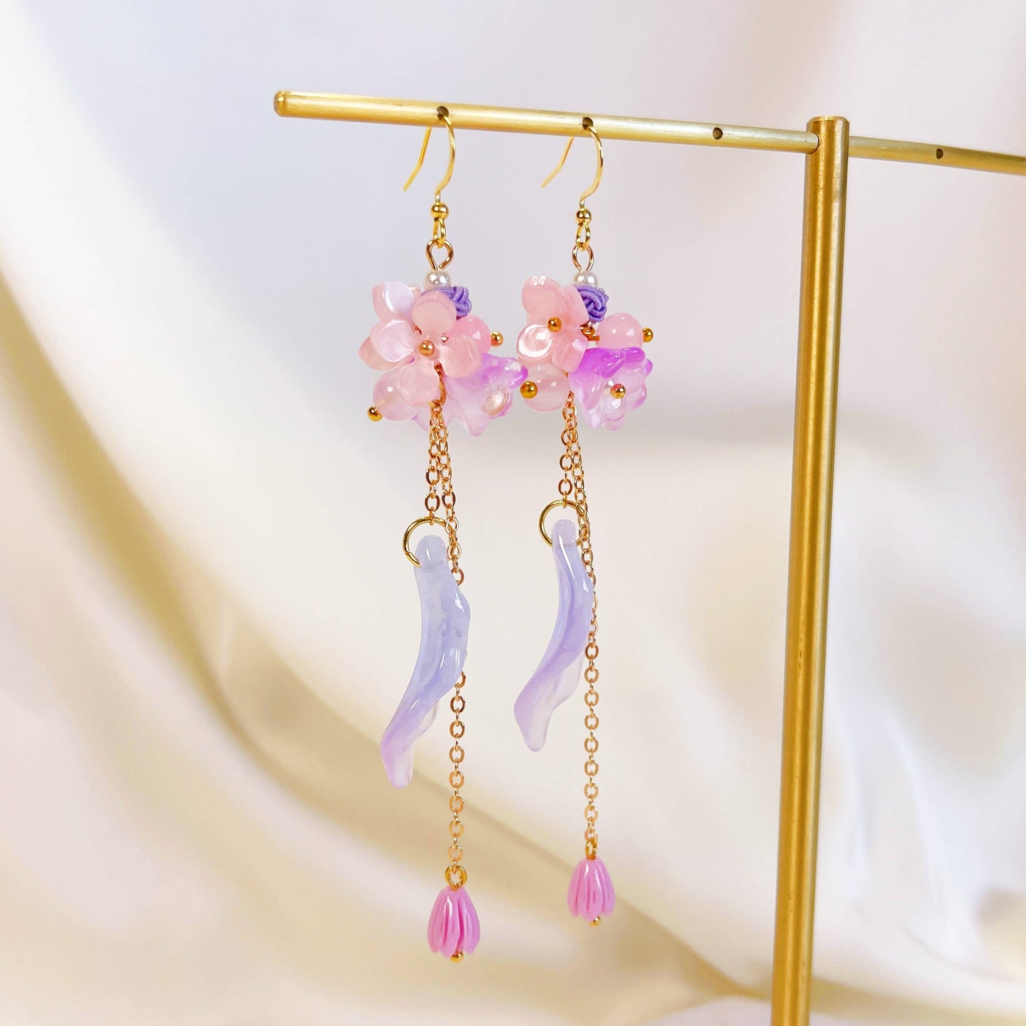 E194 purple flower long dangle drop earrings