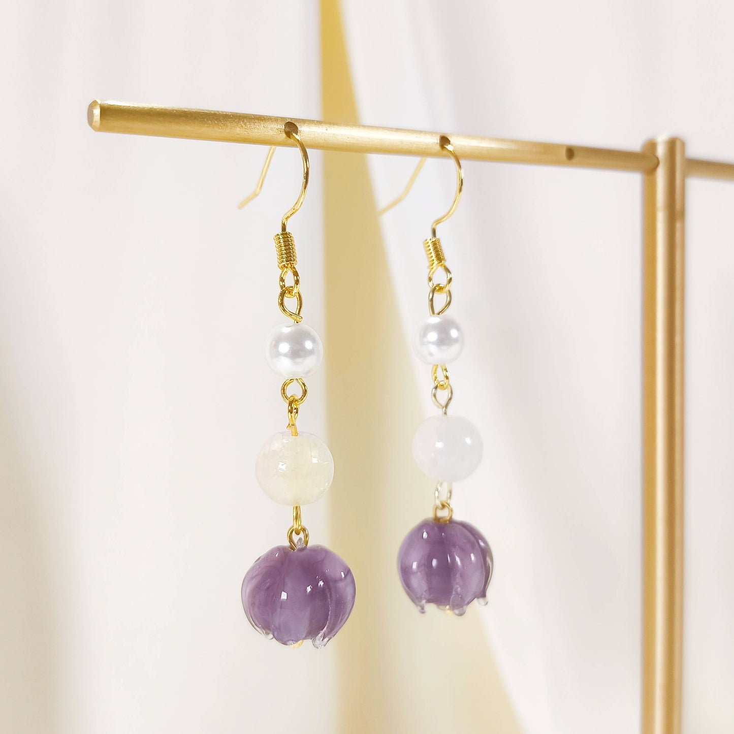 E200 lavender flower dangle earrings, flower earrings