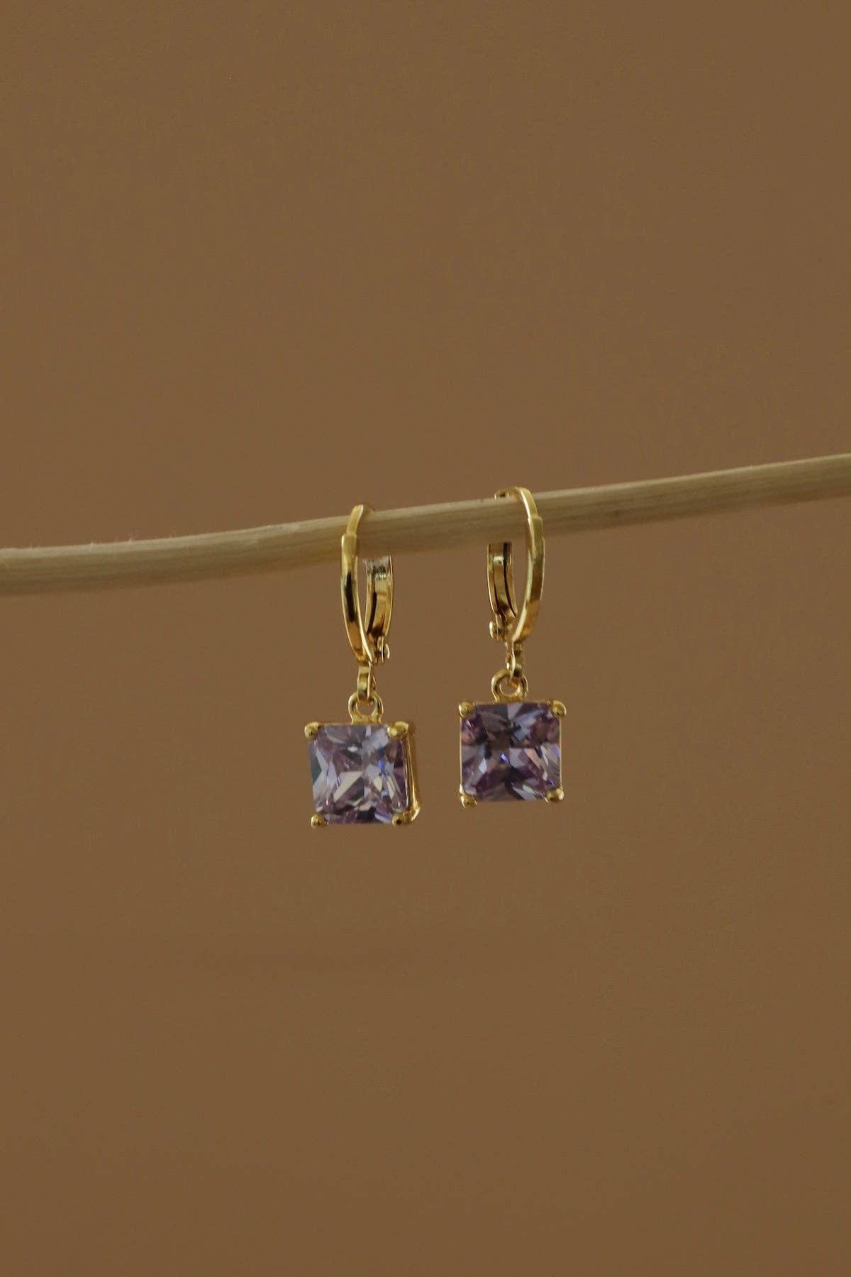 SQUARE BIRTHSTONE HUGGIES