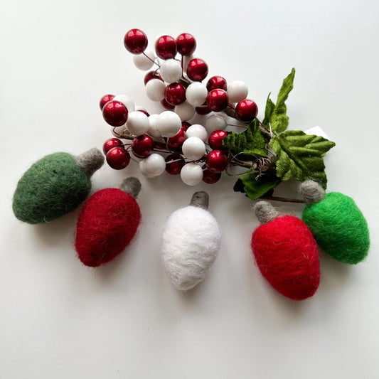 One Felt Christmas Ombre Light Bulbs