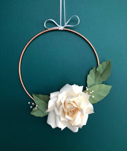 Load image into Gallery viewer, Paper Flower Craft Kit - Rose Wreath
