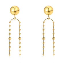 Load image into Gallery viewer, Vivienne Statement Earring
