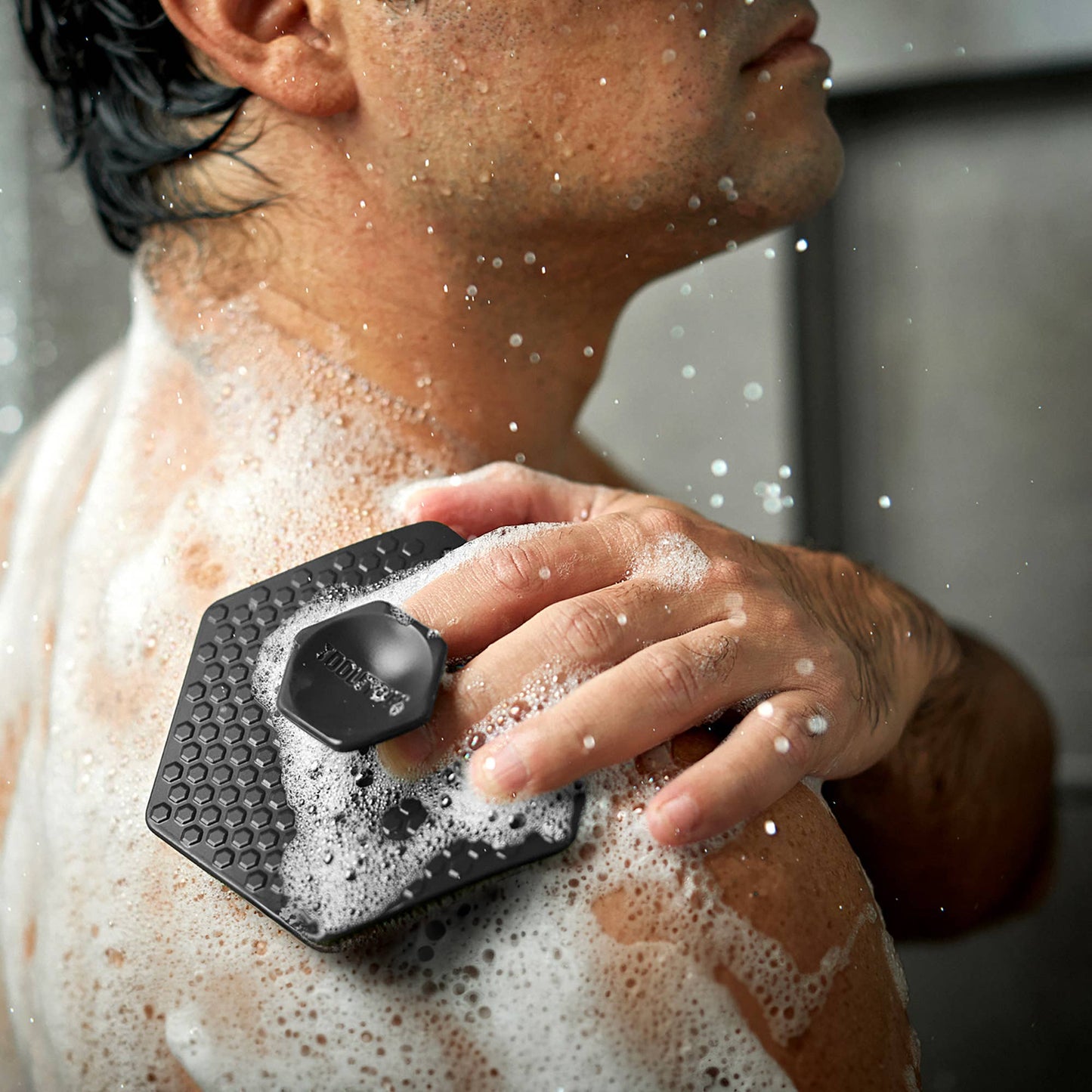 The Body Scrubber 2.0 | Exfoliating Shower & Body Clean