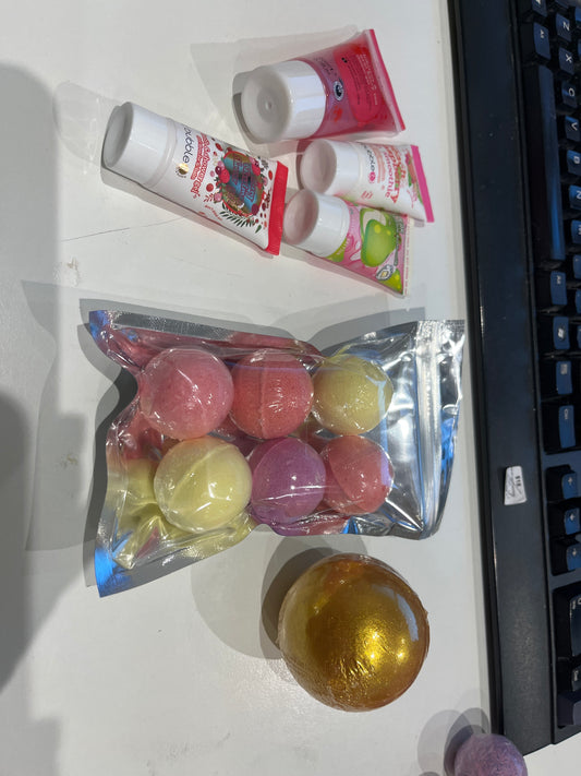 Bubble Tea Bath Bomb/Shower Gel/Lotion single