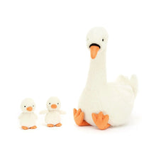 Load image into Gallery viewer, Jellycat Featherful Swan
