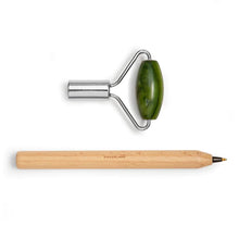 Load image into Gallery viewer, Jade Roller With Pen
