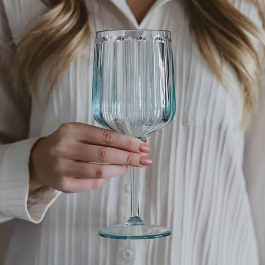 *NEW* Cocktail Wine Glass - Home Decor & Drinkware