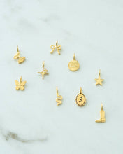 Load image into Gallery viewer, Charm Garden - Bow Charm - Gold
