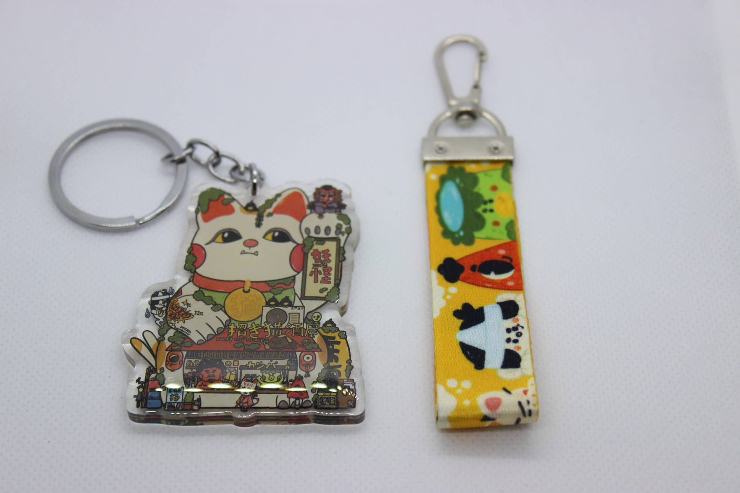 Lucky Cat Keychain w/ Lanyard