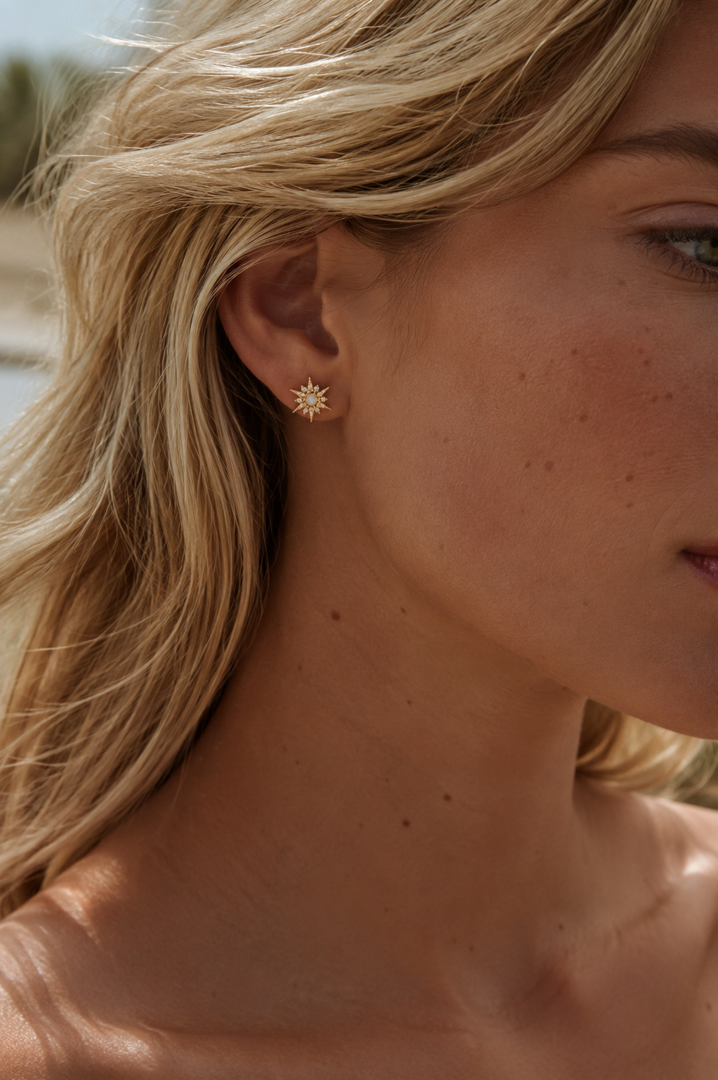 OPAL STAR STUDS