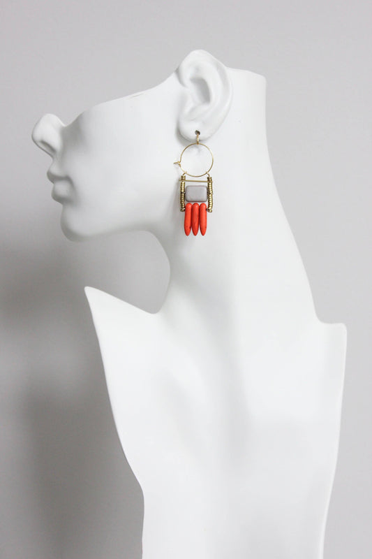 GNDE42 red and  gray hoop earrings