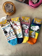 Load image into Gallery viewer, Peanuts Snoopy Charlie Brown ankle Socks/ Cotton Ultra Soft
