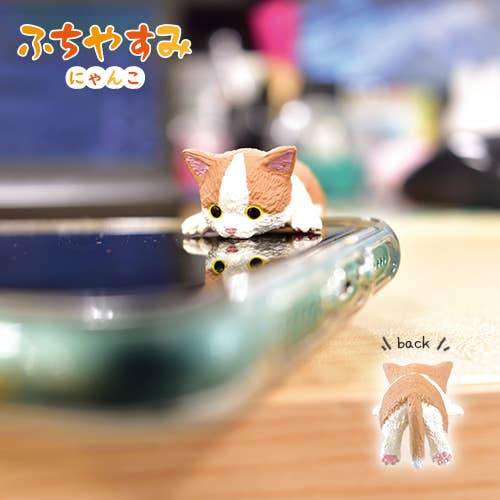 JAPANESE BLIND BOX - RESTING CAT 5 CATS MIXED SURPRISE BOX