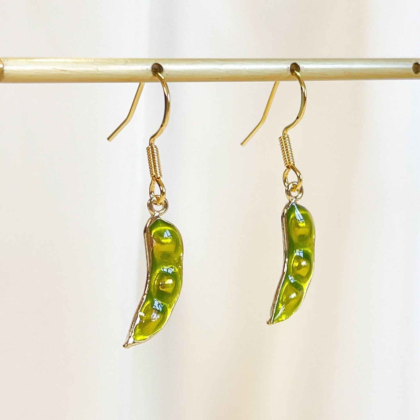 Green beans earrings, green pea earrings, vegetable earrings