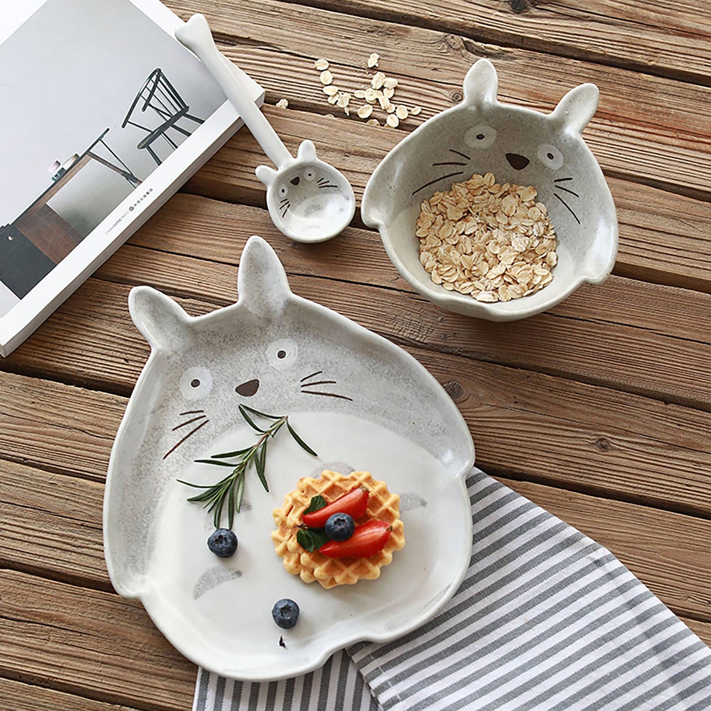 Japanese-style cute tableware