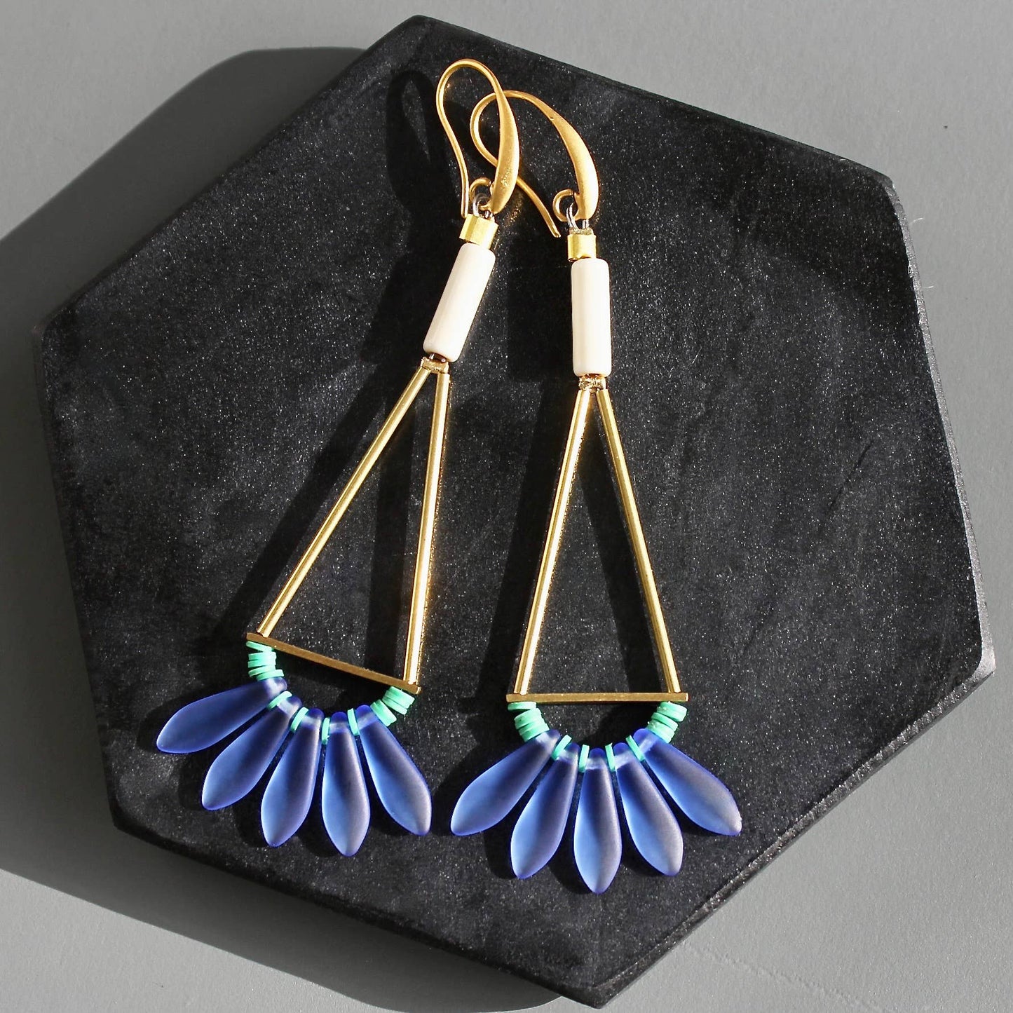 KYLE72 cobalt and white geometric earrings